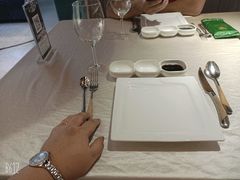 -庖丁兄弟干式熟成牛排自助餐厅(仁恒伊势丹店)