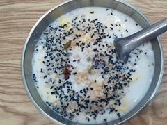 -白翔甜食店