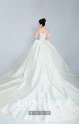点击看大图 -Lady Jane高端婚纱礼服馆