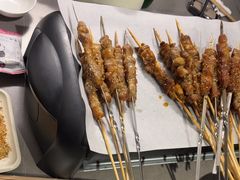 -粟氏天府·东北烧烤(长安街店)