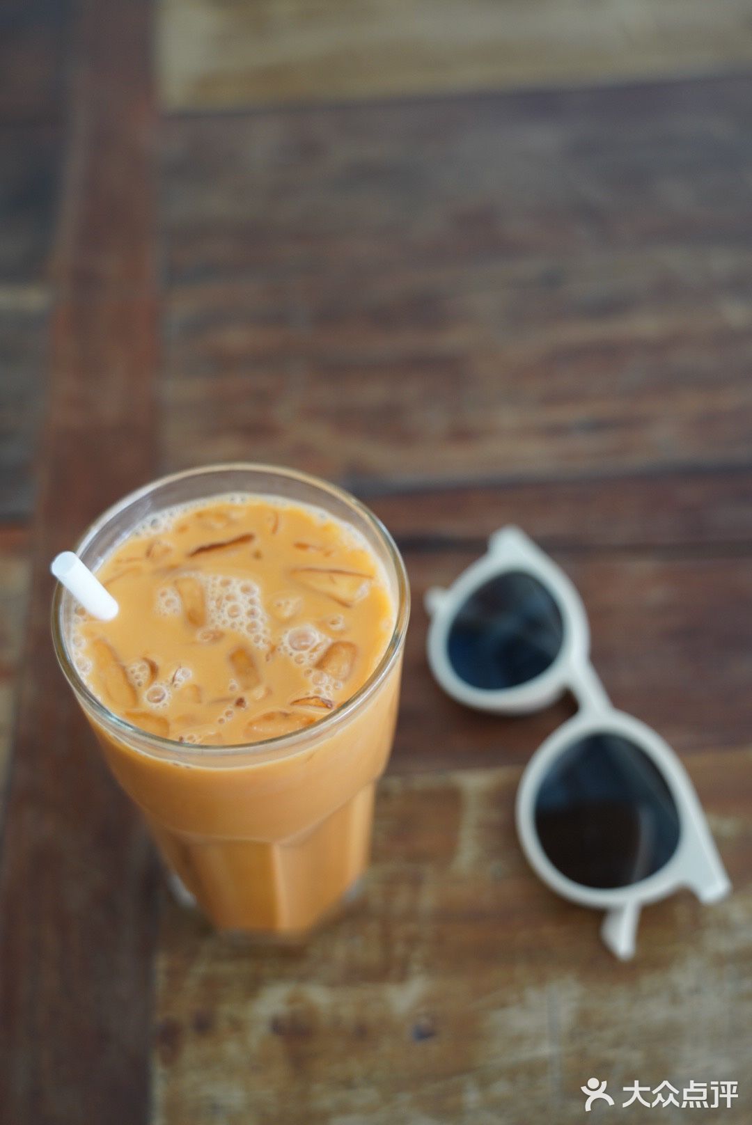 米牙旅行探店|这家街边店铺的牛肉粉好好次