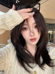 -镁连社·美联社