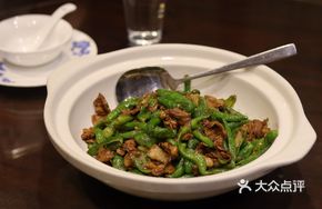 Stir-fried Free-range Pork with Garden Peppers