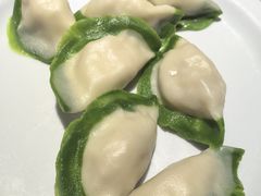 白菜猪肉馅饺-关东小磨东北菜(上海长风大悦城店)