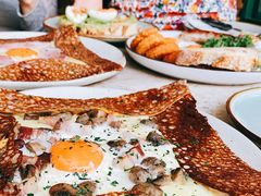 鸡蛋蘑菇熏肉荞麦可丽饼-RAC BAR(安福路店)