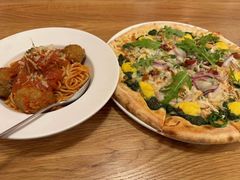 -城市大道红炉披萨烘焙坊