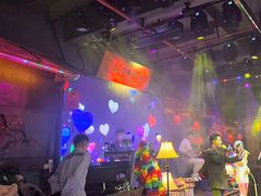 -喜鹊音乐酒馆(西街店)
