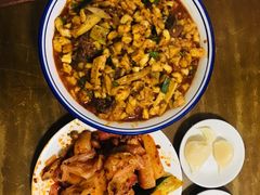 -老乌家特色小炒泡馍(大皮院店)