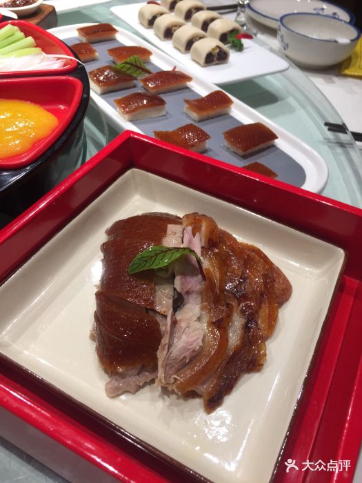 真地道京味府·鲜橙烤鸭(东大桥店)精品鲜橙烤鸭图片