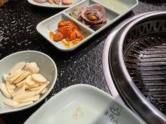 -釜御山海鲜烤肉火锅自助(新城市中心店)
