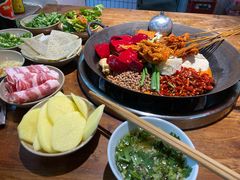 -四小区火锅·巷子里的重庆火锅(花照壁店)