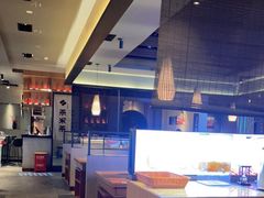 -呷哺呷哺(融创茂店)