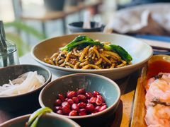 油鸡枞炒饵丝-半山腰·云南菜(侨福芳草地店)