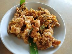 咸蛋黄软壳蟹-大树下海鲜饭店