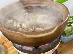 -威邵鸡煲(西华路总店)
