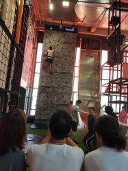 -嗨翻Hi-Fun竞技主题乐园·蹦床团建生日聚会(五棵松华熙店)
