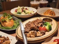 -芭莉与彩虹西餐厅(成都合生汇店)