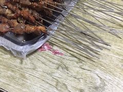 -偏脸子哈尔滨老烧烤(爱建店)