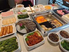 -海底捞火锅鲜切牛肉主题店(长寿路店)