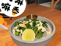 -SHAN山(前滩太古里店)