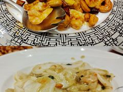 -梅龙镇酒家(南京西路总店)
