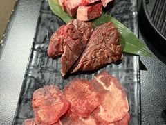 -和牛 烧肉寿喜烧涮锅 善(心斎橋店)