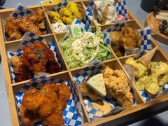 镇店双宝之一网红九宫格炸鸡-chicken plus韩国炸鸡(城阳店)