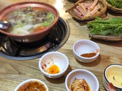 -阿婆情腊排骨火锅(金虹路店)