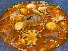 鲍鱼海参毛血旺-渔语鱼新川菜Bistro(万象天地店)