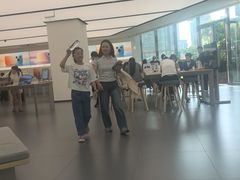 -华为授权体验店(中山公园来福士)