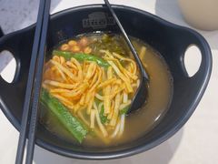 -桂在香知桂林米粉(南岗松雷店)