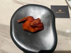 脆皮妙龄鸽-新荣记(新源南路店)