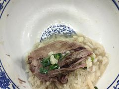 -一间楼牛羊肉泡馍馆(东一路店)