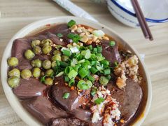 -谢老五跷脚牛肉·非遗传承店