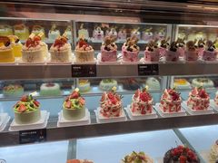 -罗森尼娜(德思勤店)