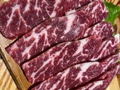 -青瓦炭韩潮烤肉(花园道店)