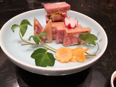 镇江水晶肴肉冻-童福兴·南京菜(老门东店)