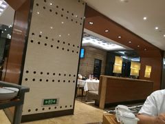 大堂-稻香酒家·33年老字号·港式粤菜(富邦中心店)