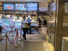 -亚马逊蒸汽活海鲜自助(LCM置汇旭辉广场店)