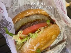 -The Habit Burger Grill 哈比特汉堡(爱琴海店)