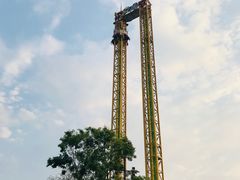 -七彩云南欢乐世界