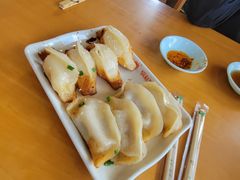 -小姜锅贴(凤凰街店)