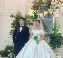 -唯一旅拍·颂当代影像艺术中心(上城店)