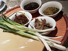 煎饼卷大葱-鲁城往事(游客中心店)