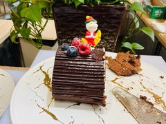 -松山湖凯悦酒店·Café自助餐厅·周末火舞秀表演
