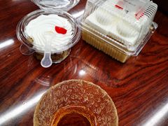 -红宝石·鲜奶小方·海派西点房(丰庄店)