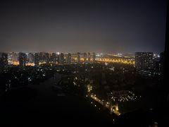 -天津梅江中心皇冠假日酒店