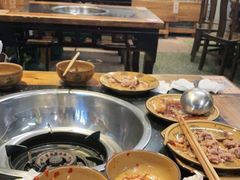 -盐井记·自贡美蛙鲜锅兔(中和店)