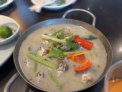 -大头虾越式风味餐厅(光明广场店)