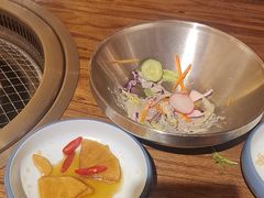 -明洞阿姨·韩式酱蟹烤肉·创意料理(三元桥店)